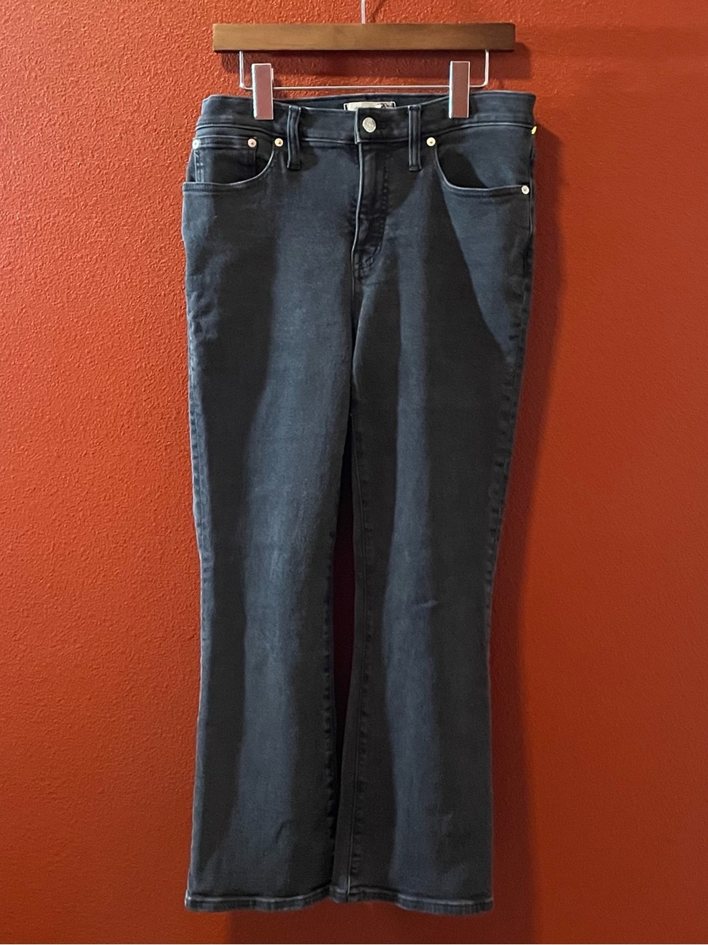 Madewell Women’s Classic Mid Rise Kick Out Vintage Faded‎ Black Jeans